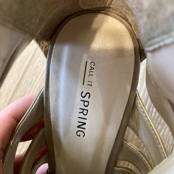 Call it Spring. Tan wedge sandals - Picture 2 of 3